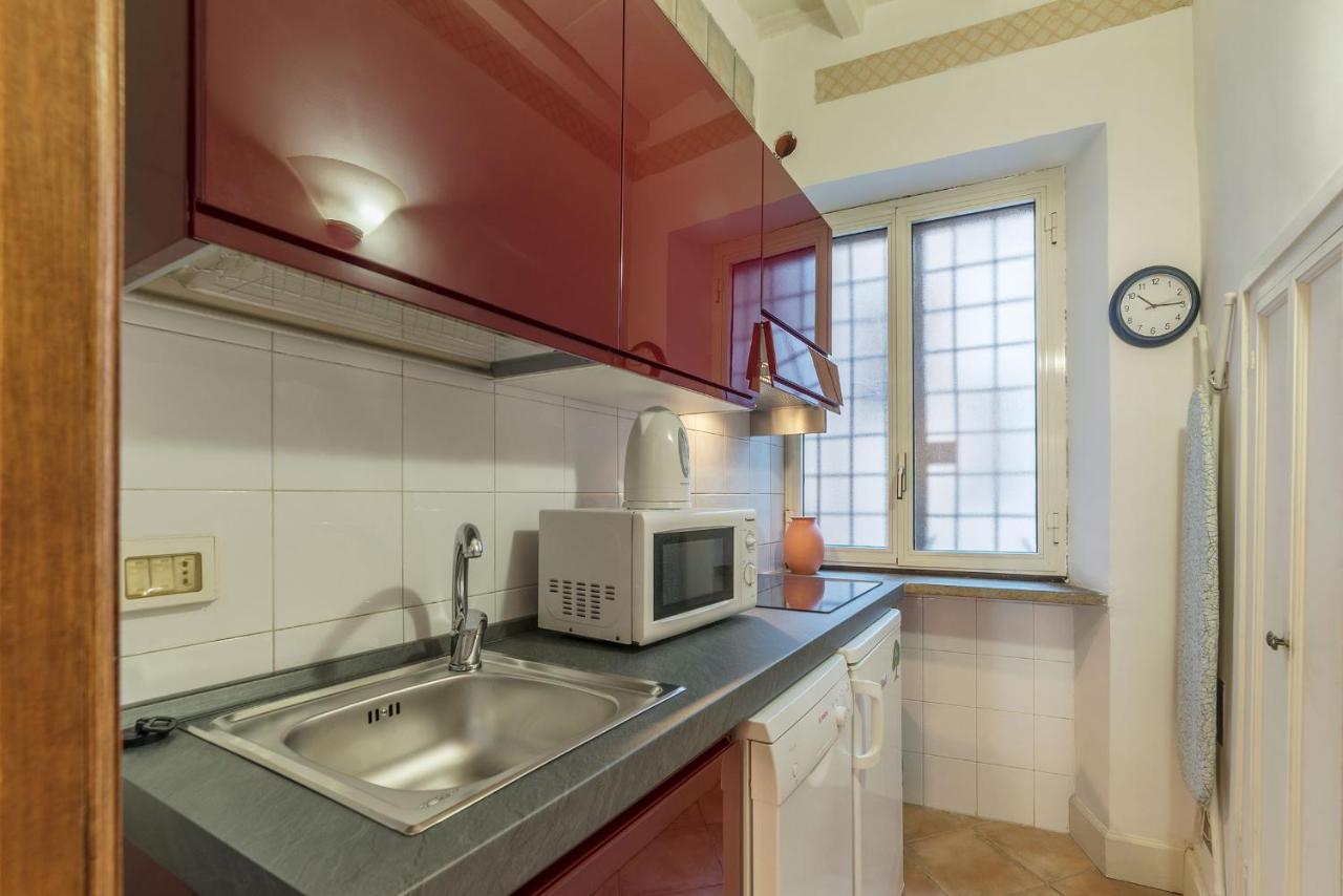 Fontanella Borghese Apartment - Fromhometoโรม ภายนอก รูปภาพ