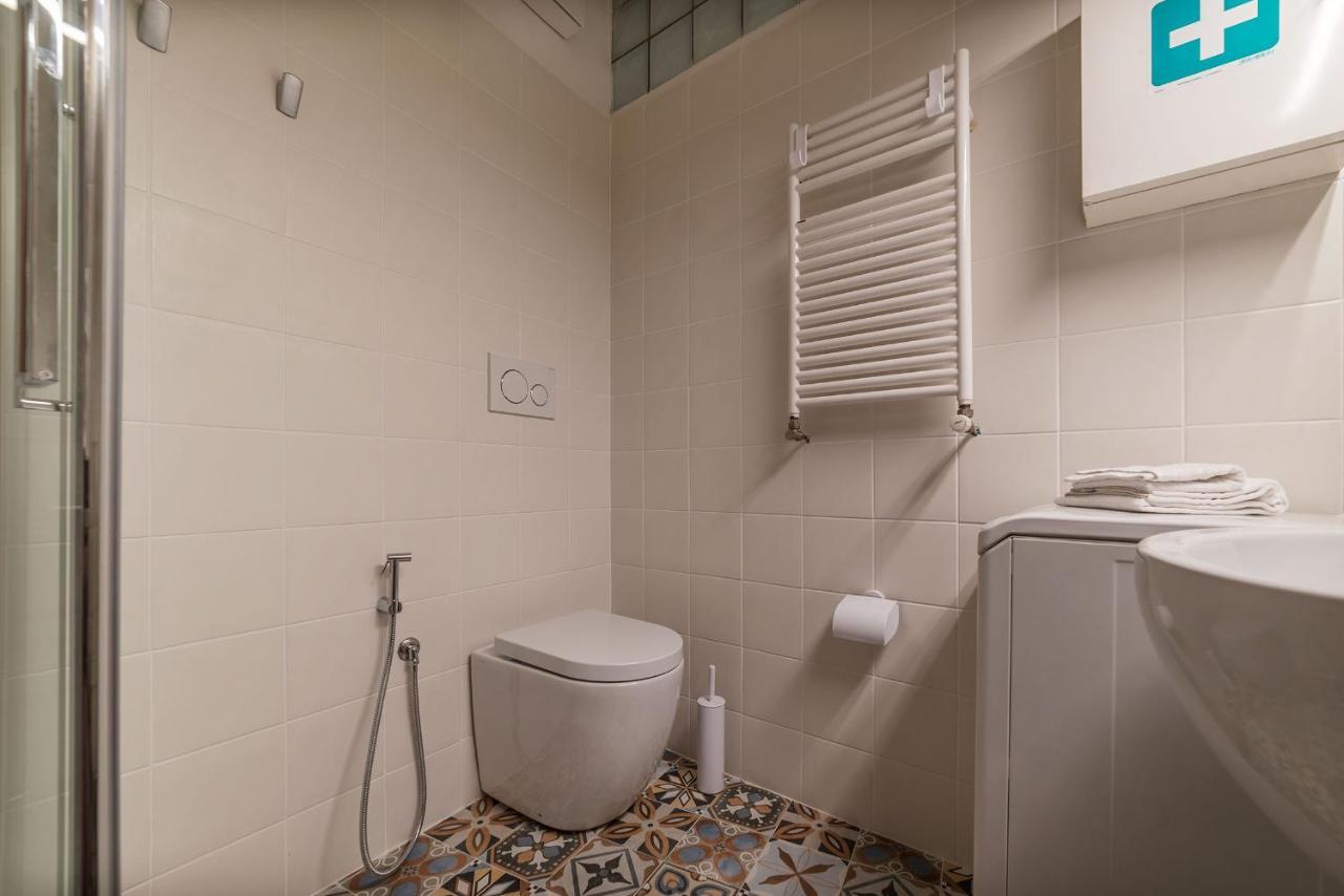 Fontanella Borghese Apartment - Fromhometoโรม ภายนอก รูปภาพ